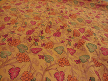 Load image into Gallery viewer, Artistic Classic color Kashmiri Ari embroidered Stole