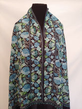Load image into Gallery viewer, Artistic Kashmiri Ari embroidered stole (wrap)