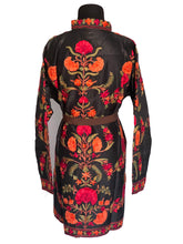 Load image into Gallery viewer, Black floral Ari Silk Jacket NEW 8